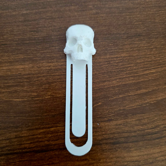 Skull Bookmark – Gothic Dark Academia Book Accessory